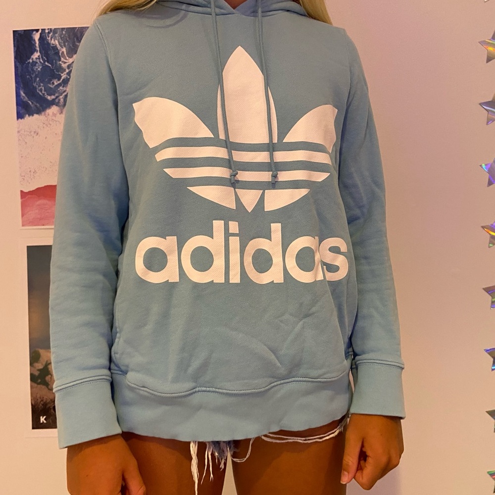 blue addias sweatshirt